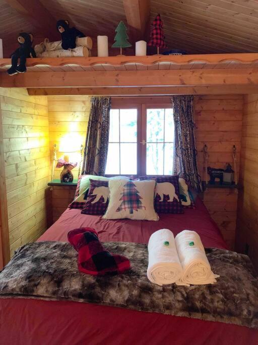 Honeybear Hideaway Cabin ヘイワード エクステリア 写真